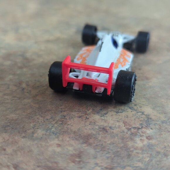 Matchbox‎ 1993 Formula 1 Race Car, #1 MB Racing , 1/53, - Picture 7 of 9